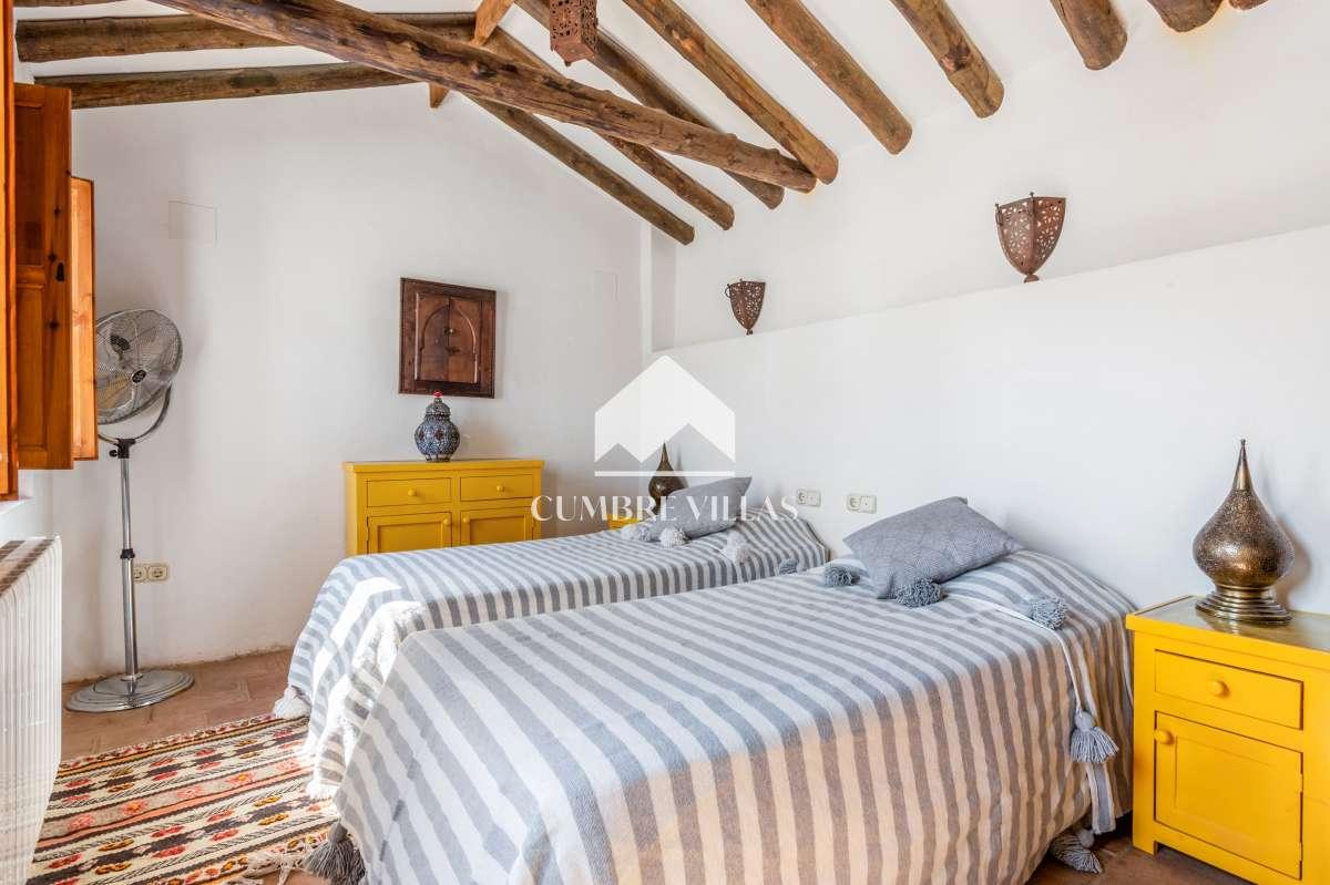 Villa for Sale in El Valle