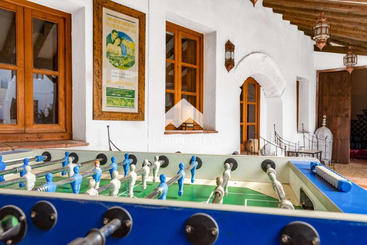 Villa for Sale in El Valle