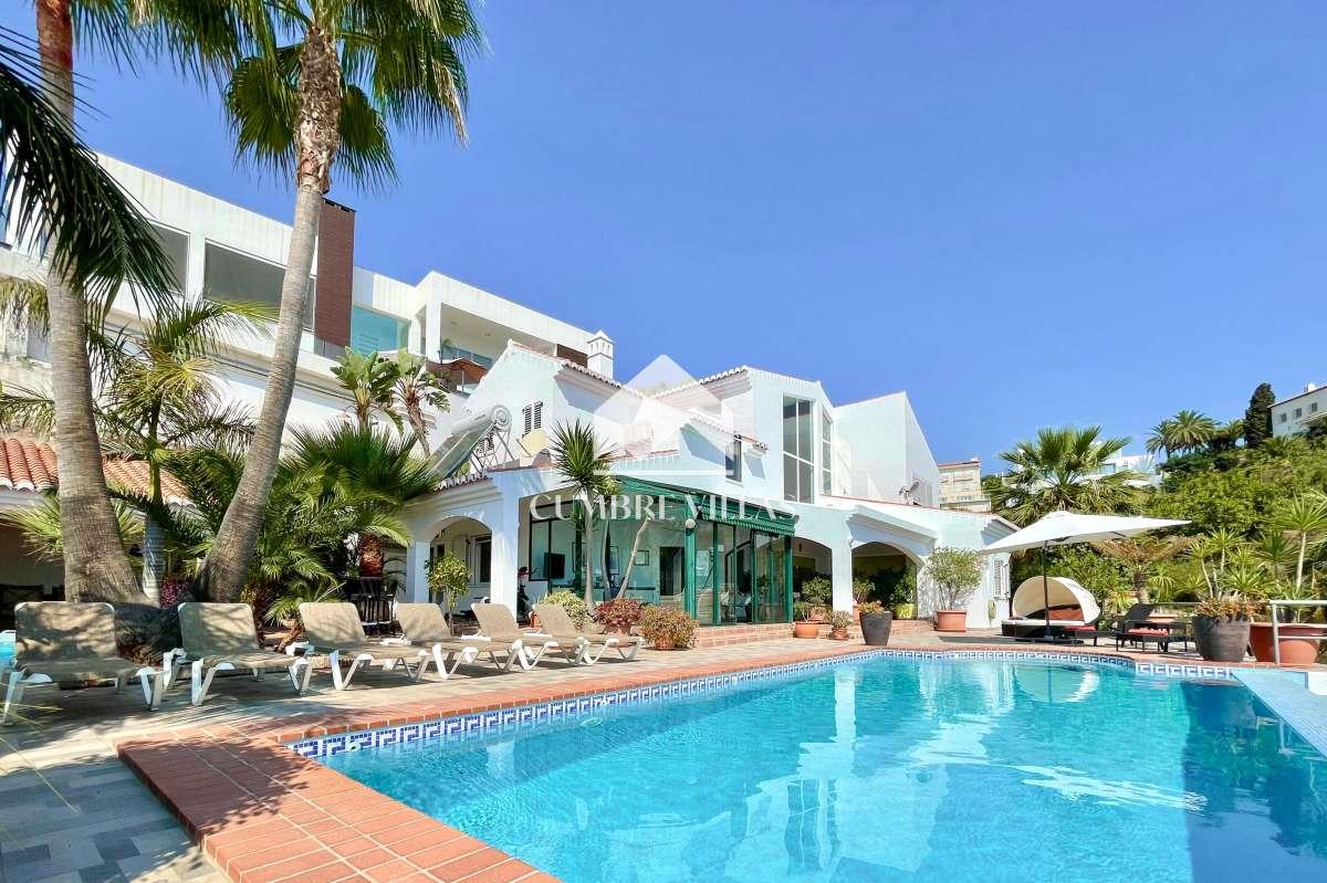 Villa for Sale in Salobreña