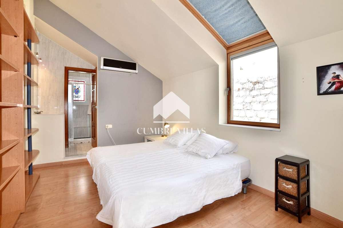 Villa for Sale in Salobreña