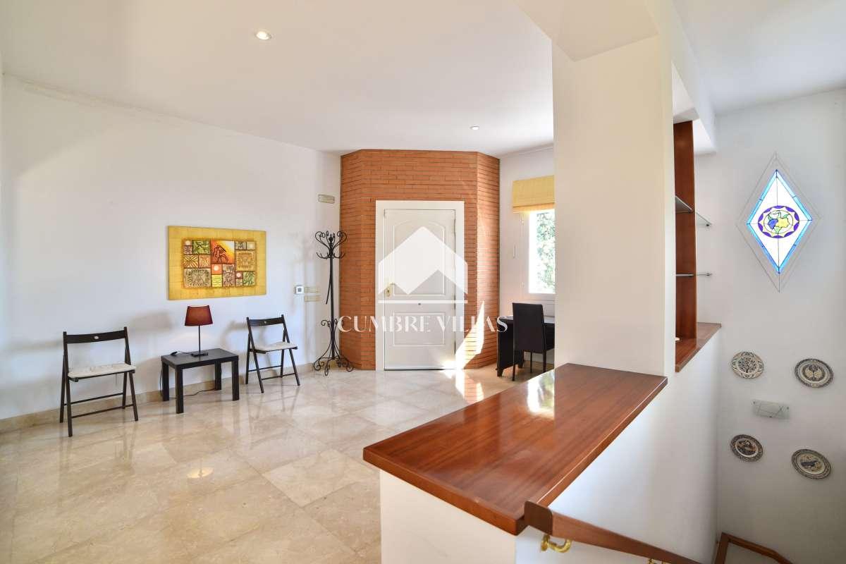 Villa for Sale in Salobreña