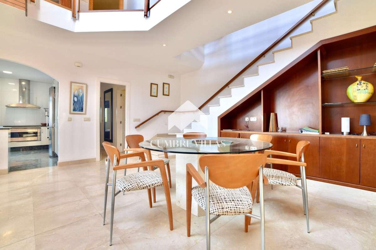 Villa for Sale in Salobreña