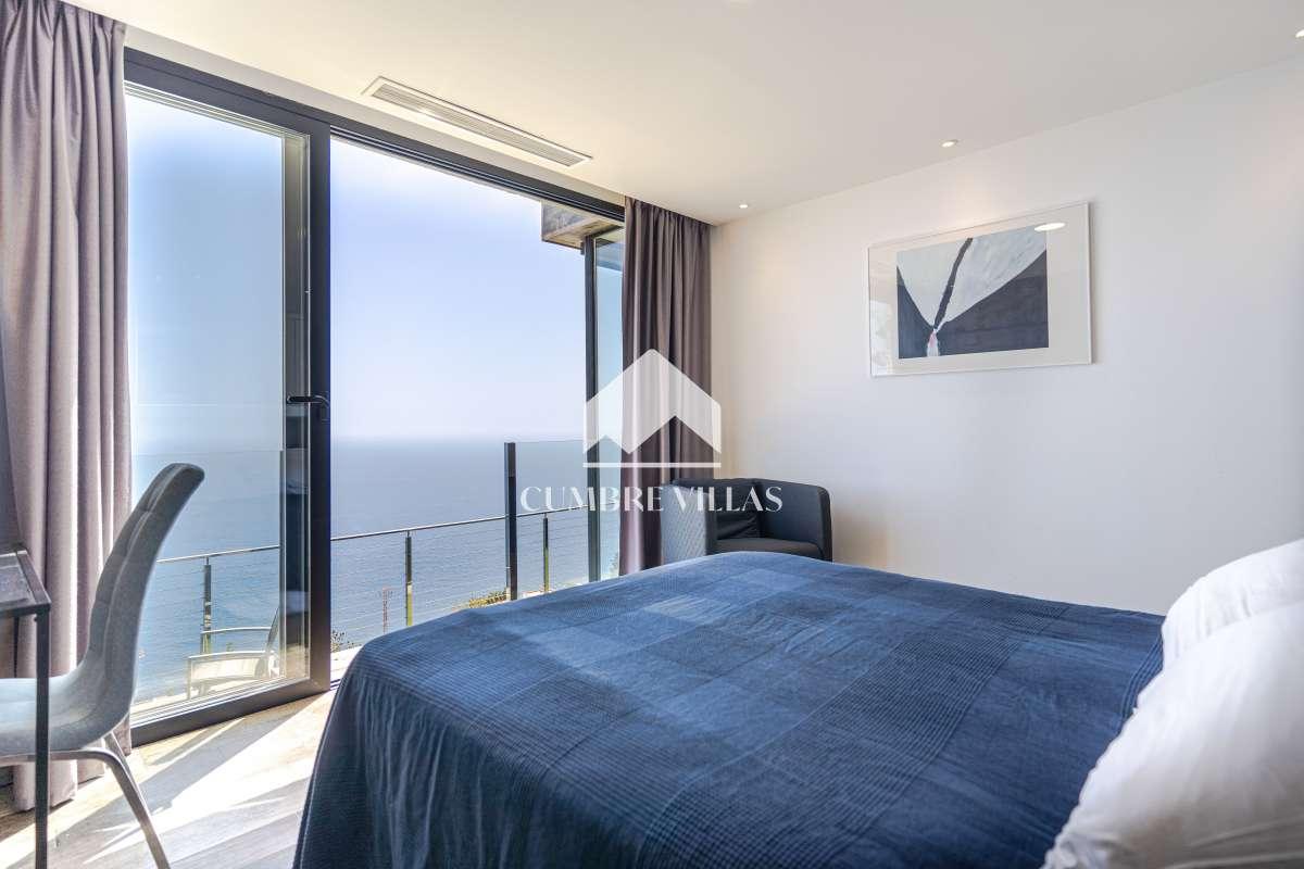 Villa for Sale in Salobreña