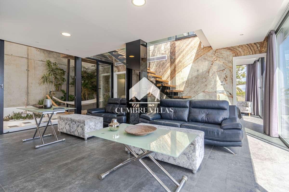 Villa for Sale in Salobreña