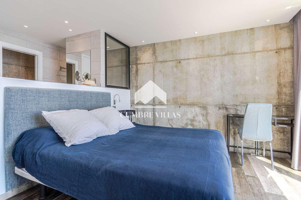 Villa for Sale in Salobreña