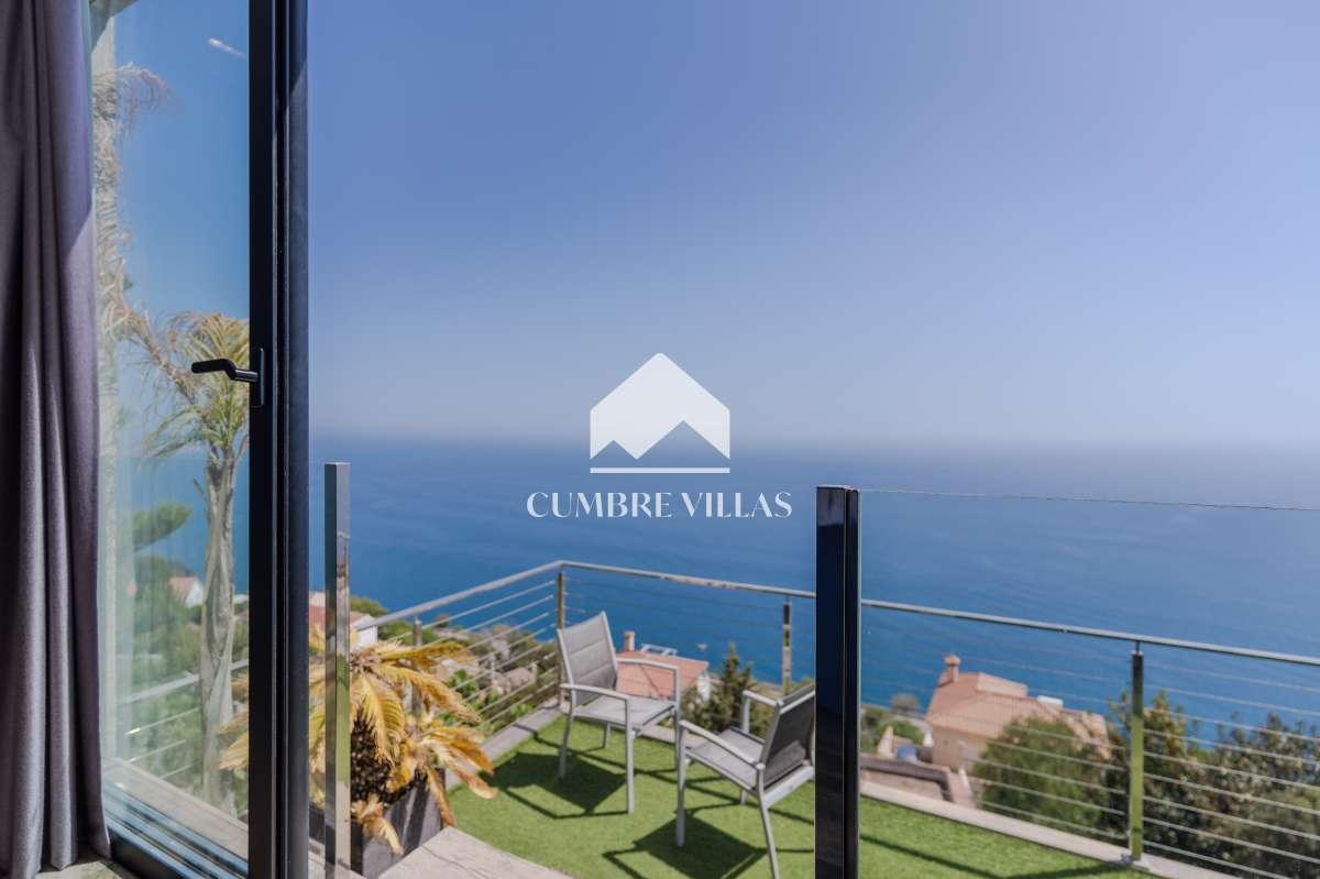 Villa for Sale in Salobreña