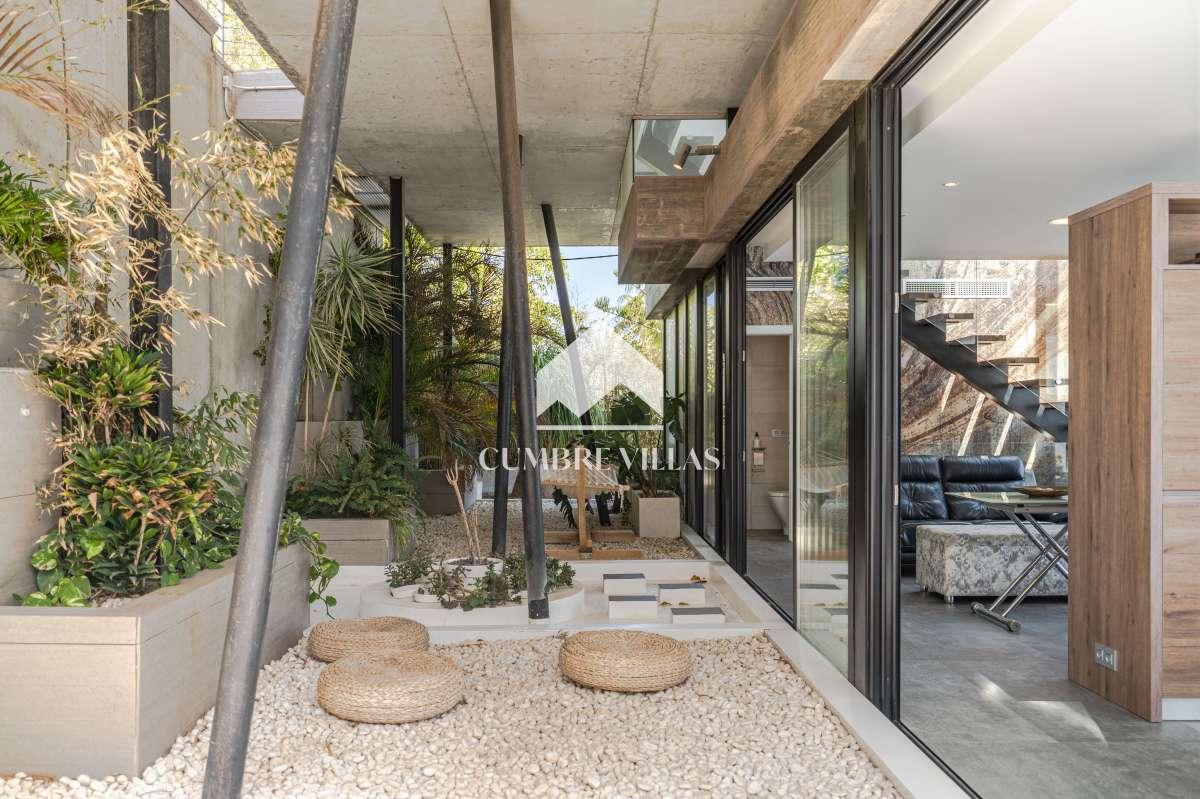 Villa for Sale in Salobreña