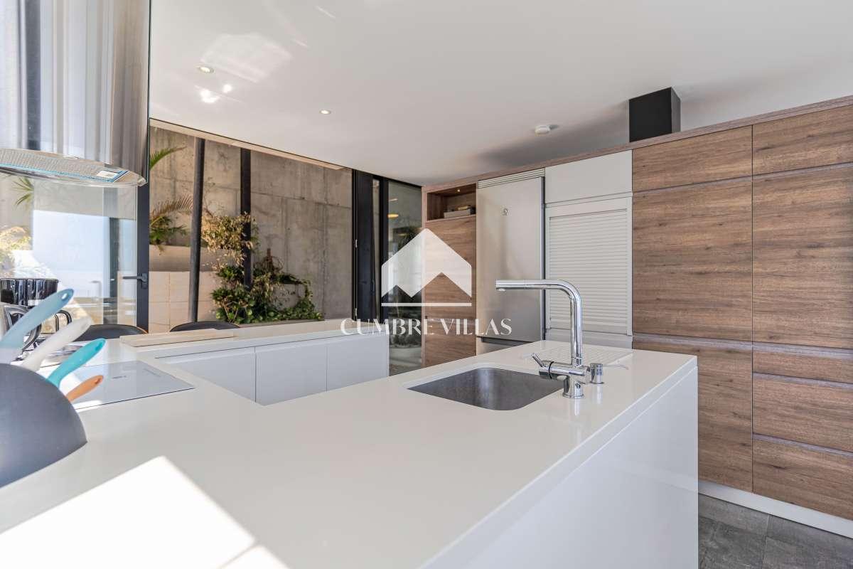 Villa for Sale in Salobreña