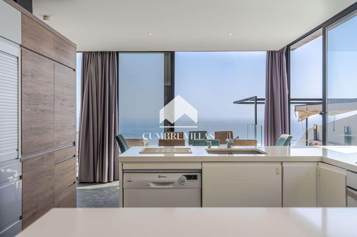 Villa for Sale in Salobreña