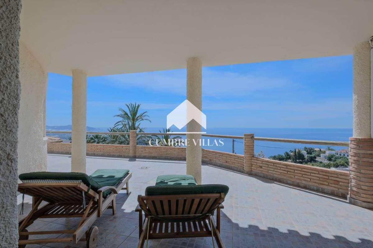 Villa for Sale in Salobreña