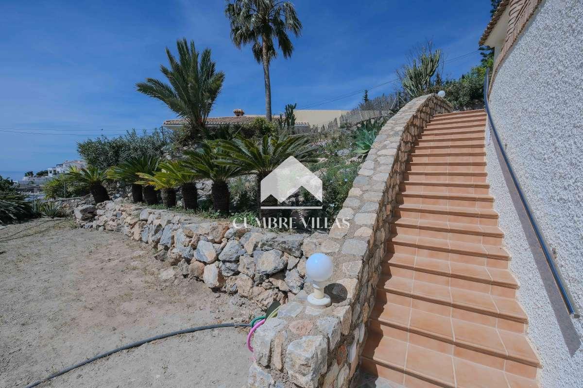 Villa for Sale in Salobreña