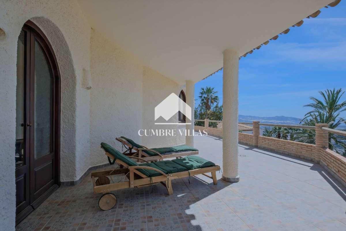 Villa for Sale in Salobreña