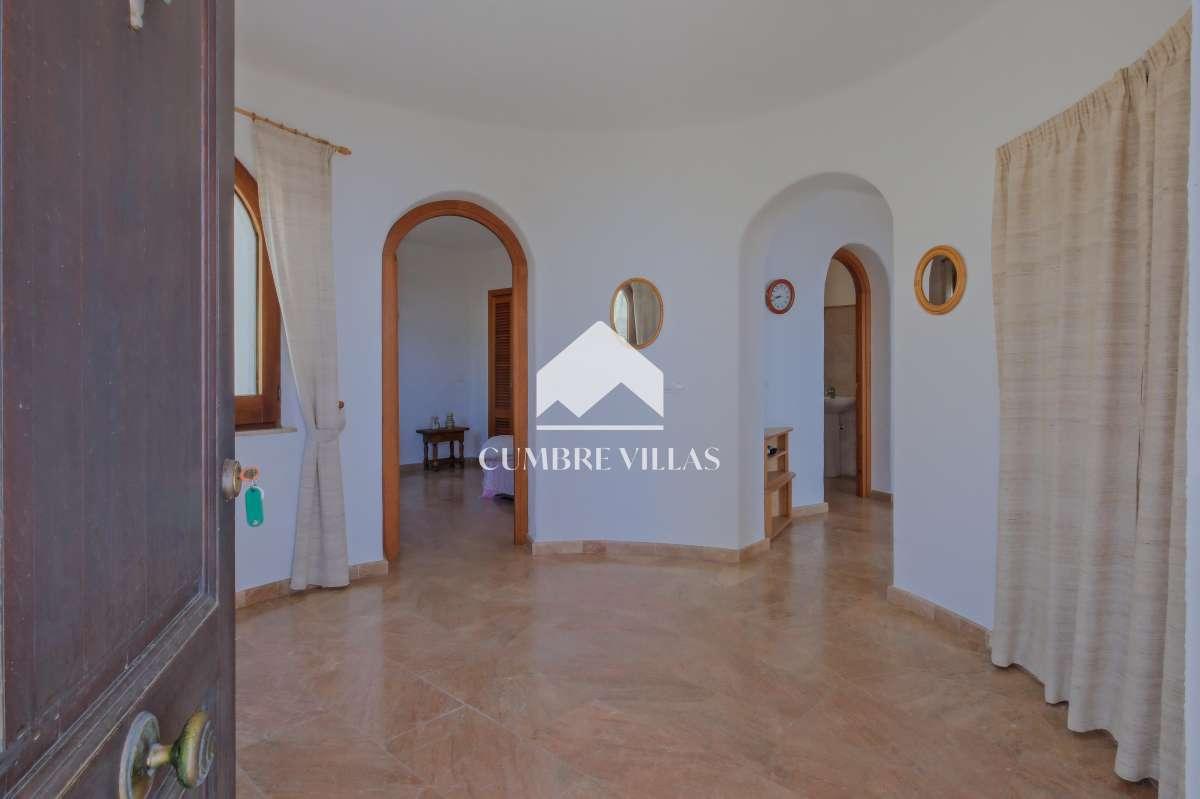 Villa for Sale in Salobreña