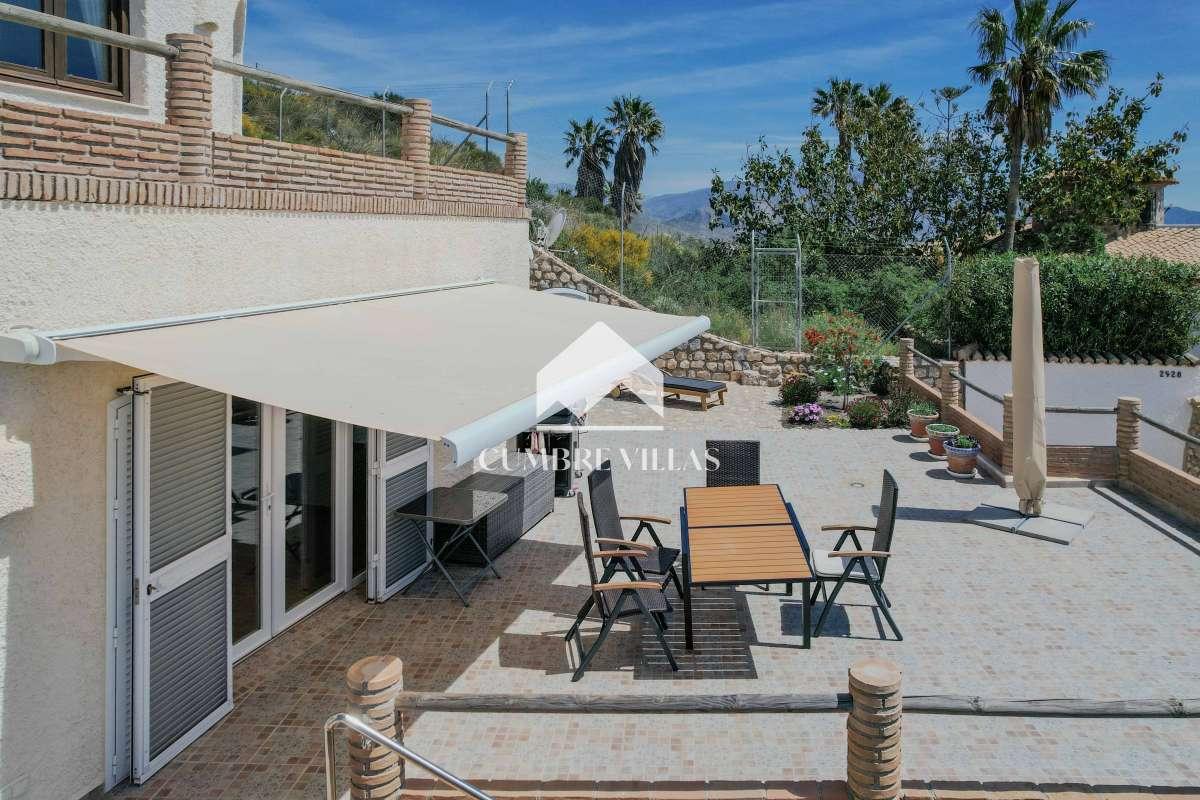 Villa for Sale in Salobreña