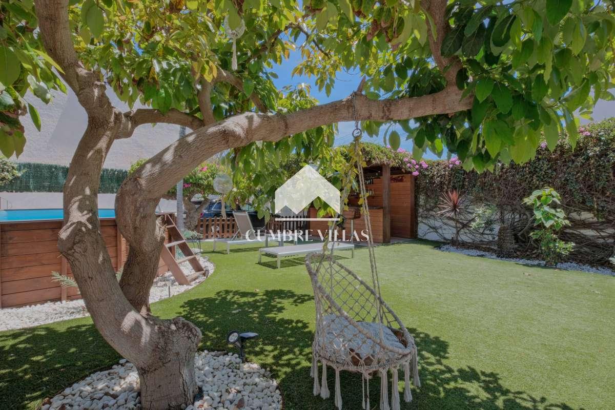 Villa for Sale in Almuñécar
