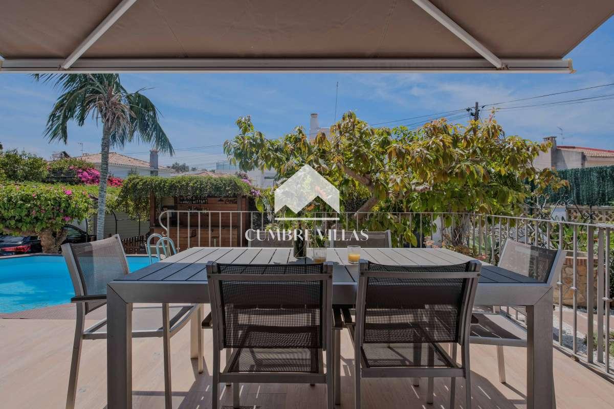 Villa for Sale in Almuñécar