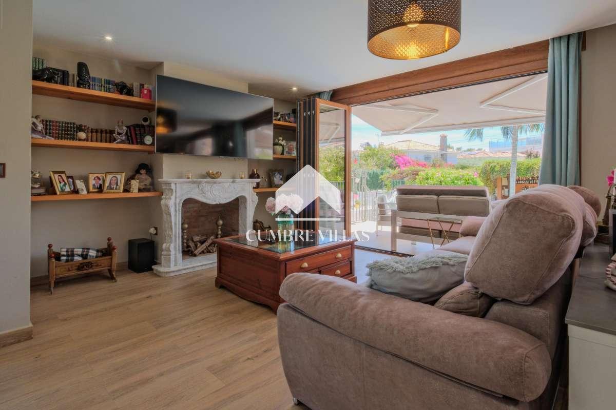 Villa for Sale in Almuñécar