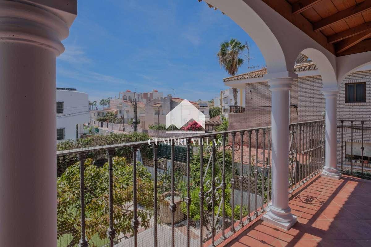 Villa for Sale in Almuñécar