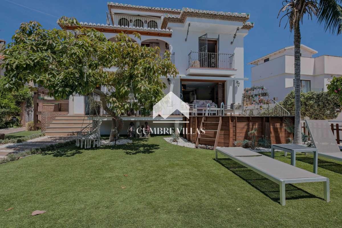 Villa for Sale in Almuñécar
