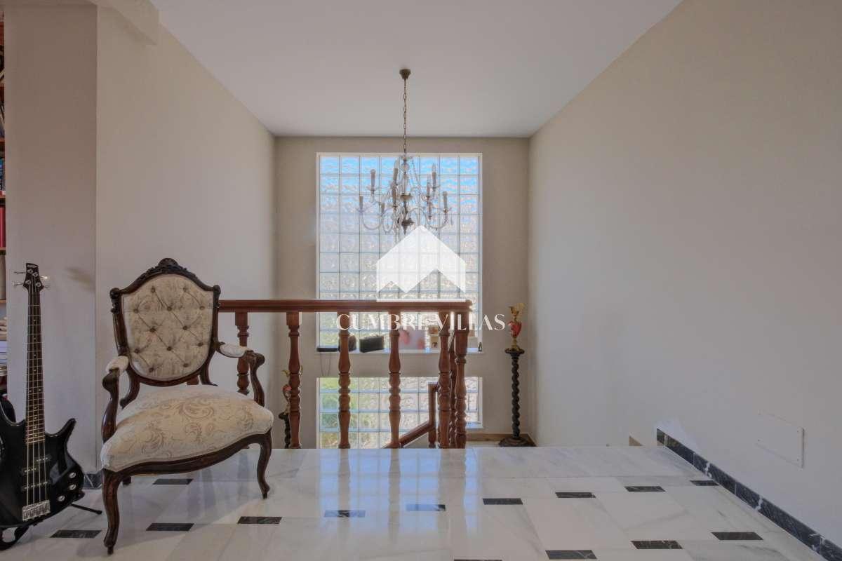 Villa for Sale in Almuñécar