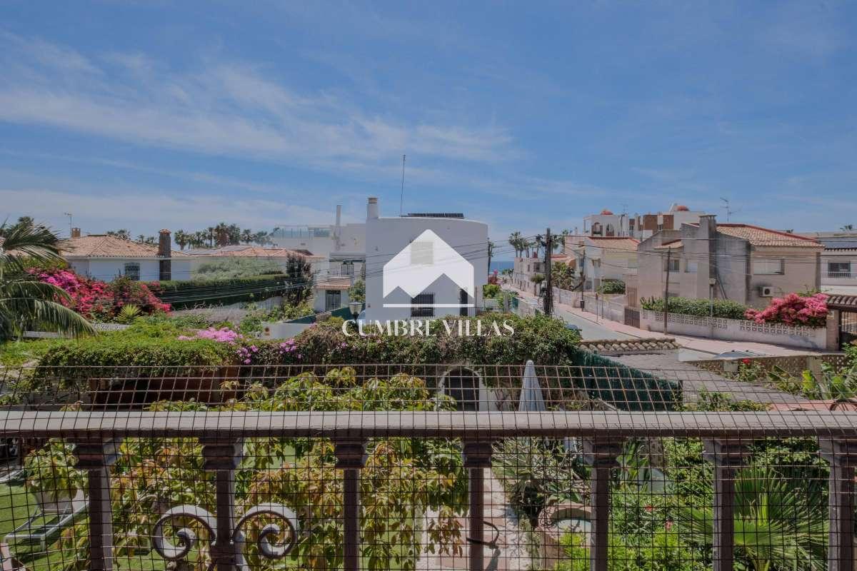 Villa for Sale in Almuñécar