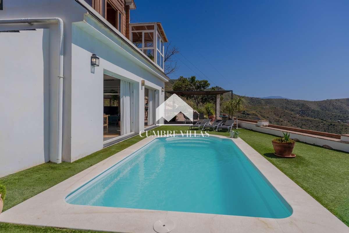 House for Sale in Almuñécar