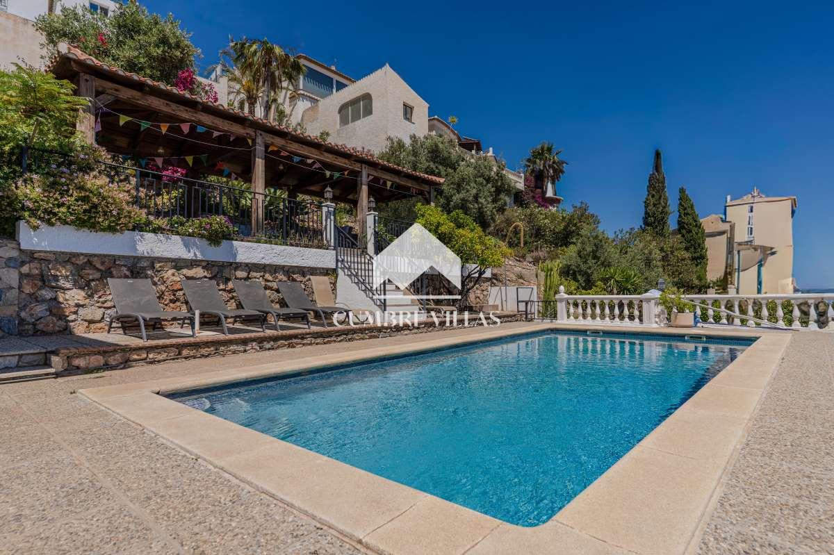 Villa for Sale in Salobreña
