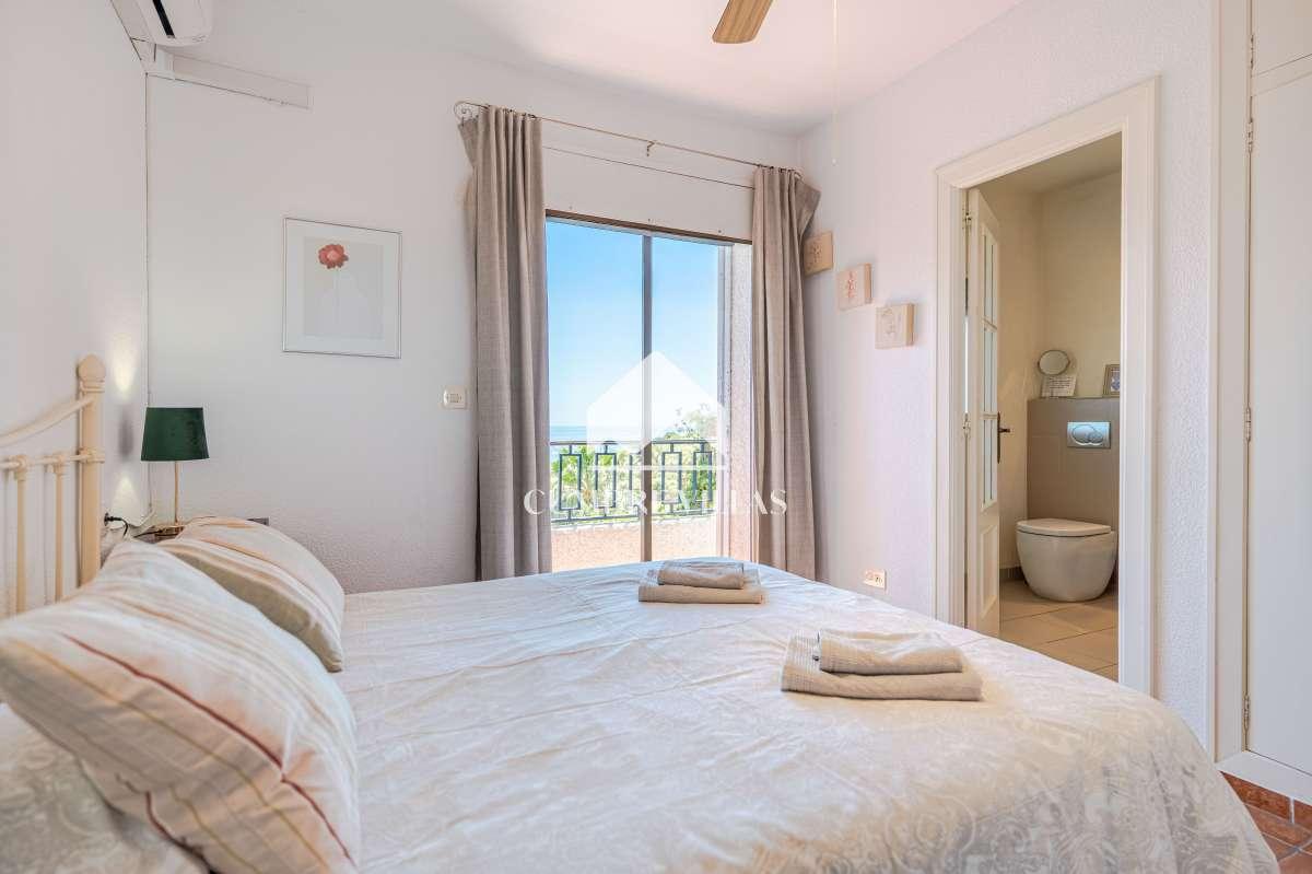 Villa for Sale in Salobreña