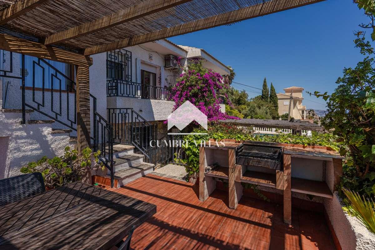 Villa for Sale in Salobreña