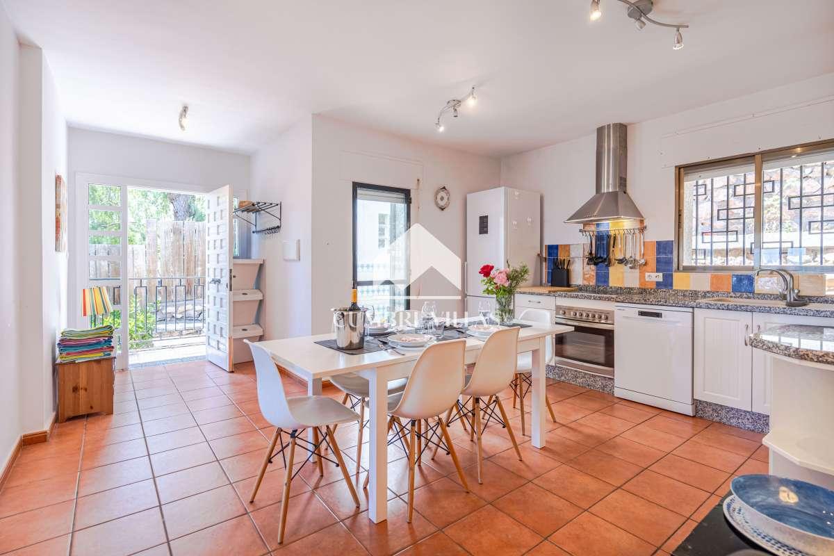 Villa for Sale in Salobreña