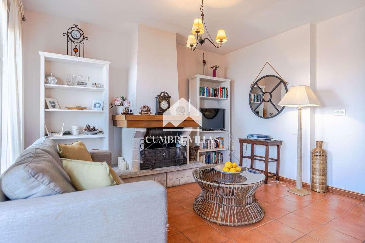 Villa for Sale in Salobreña