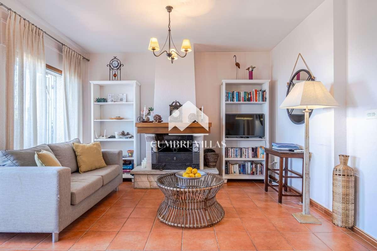 Villa for Sale in Salobreña