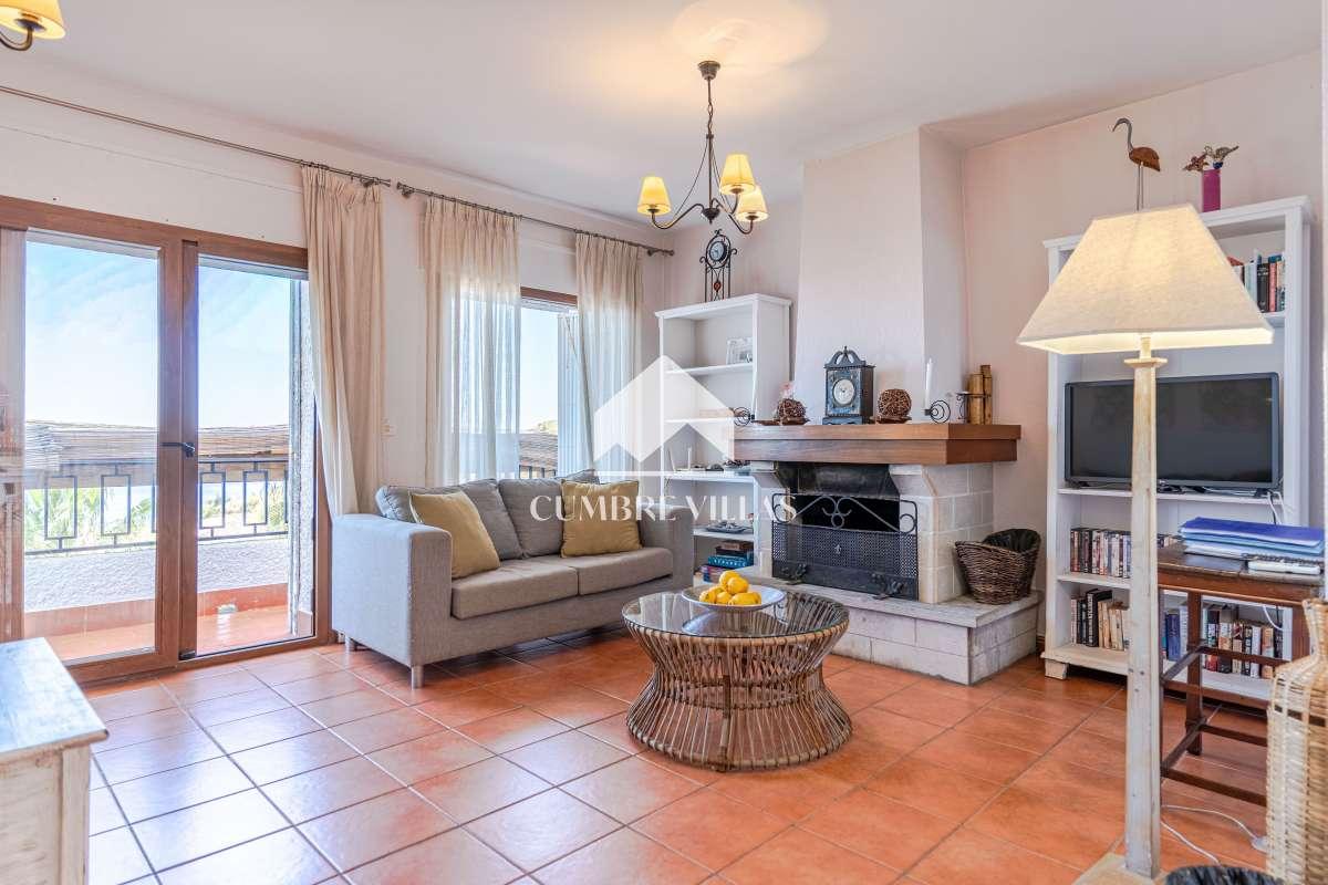 Villa for Sale in Salobreña