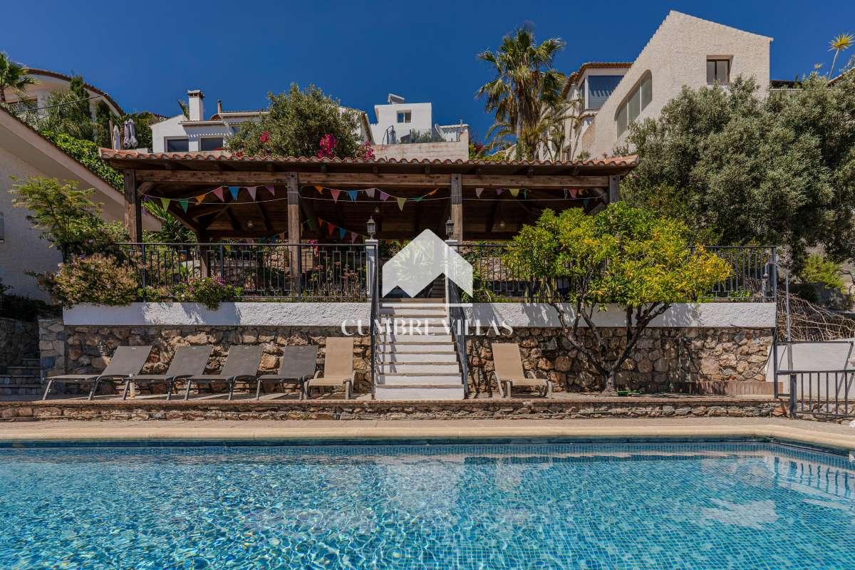 Villa for Sale in Salobreña