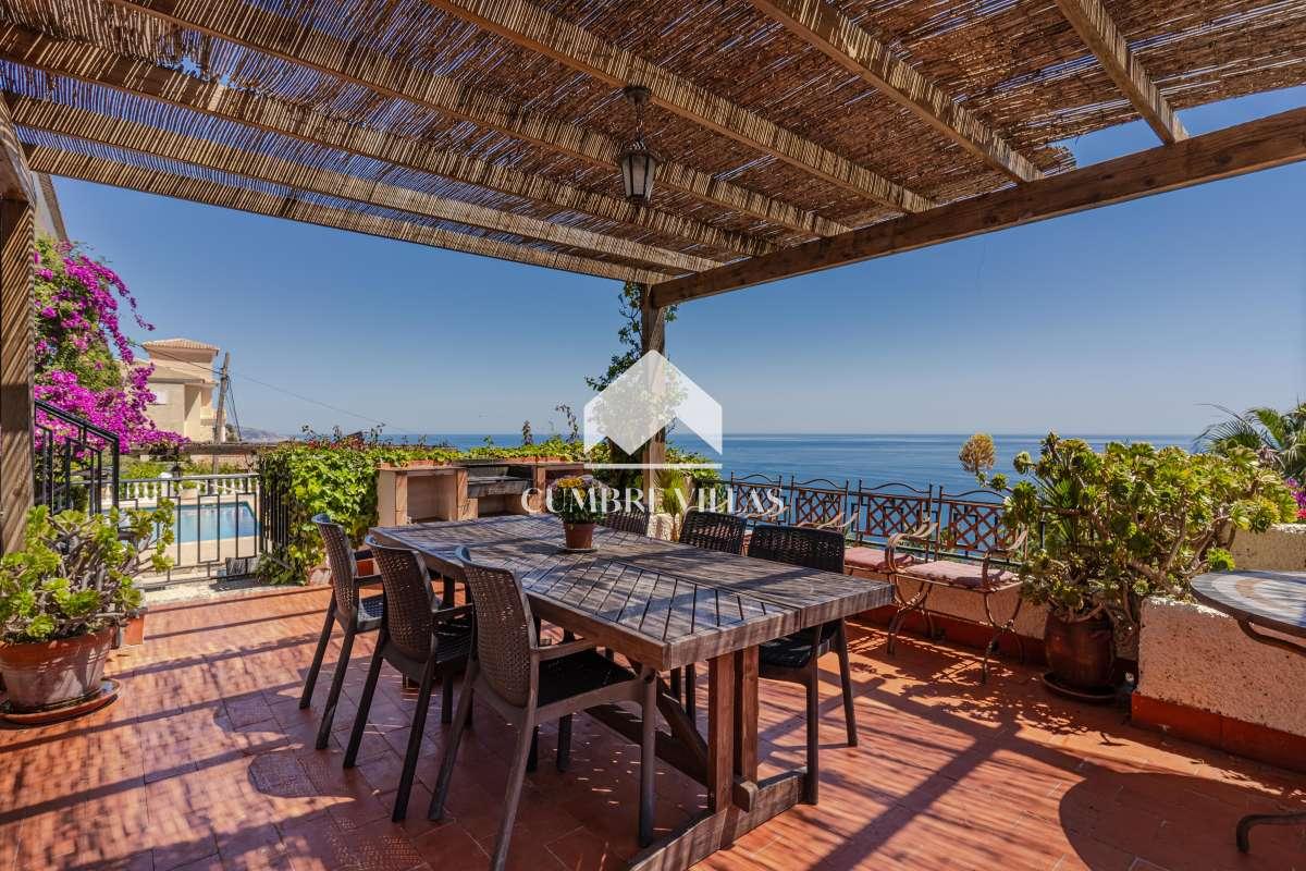 Villa for Sale in Salobreña