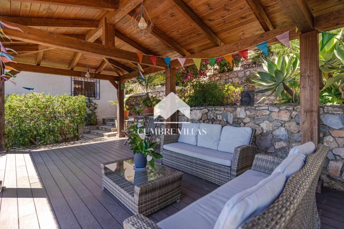 Villa for Sale in Salobreña