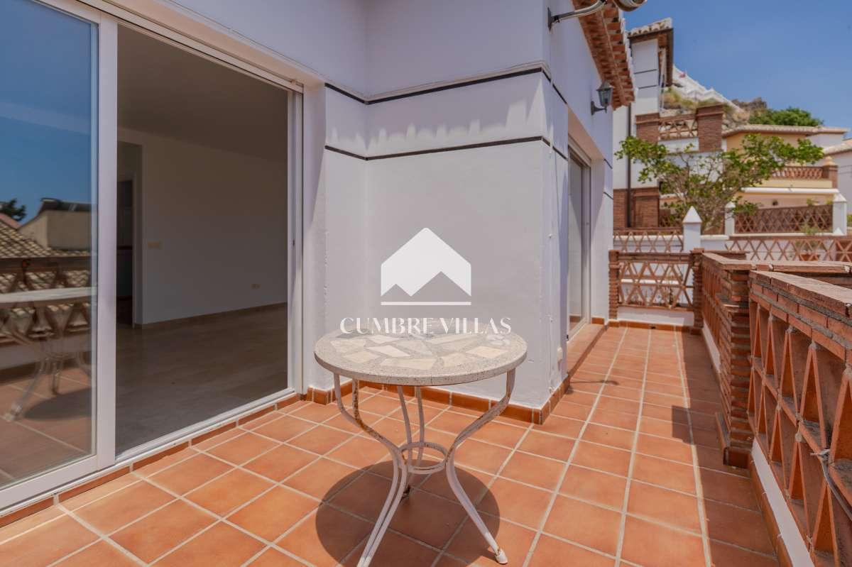 Villa for Sale in Almuñécar