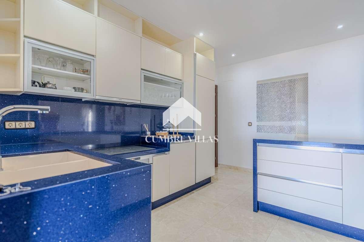 Villa for Sale in Almuñécar
