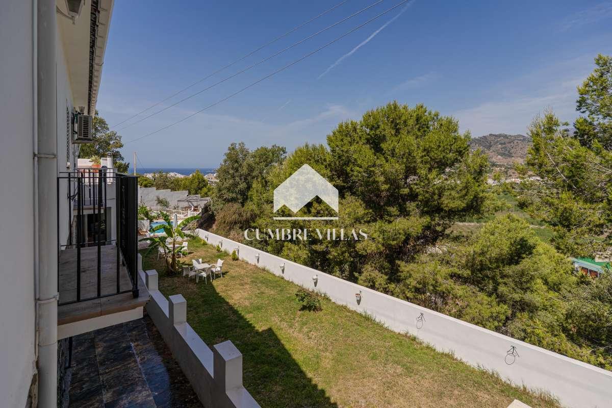 Villa for Sale in Almuñécar