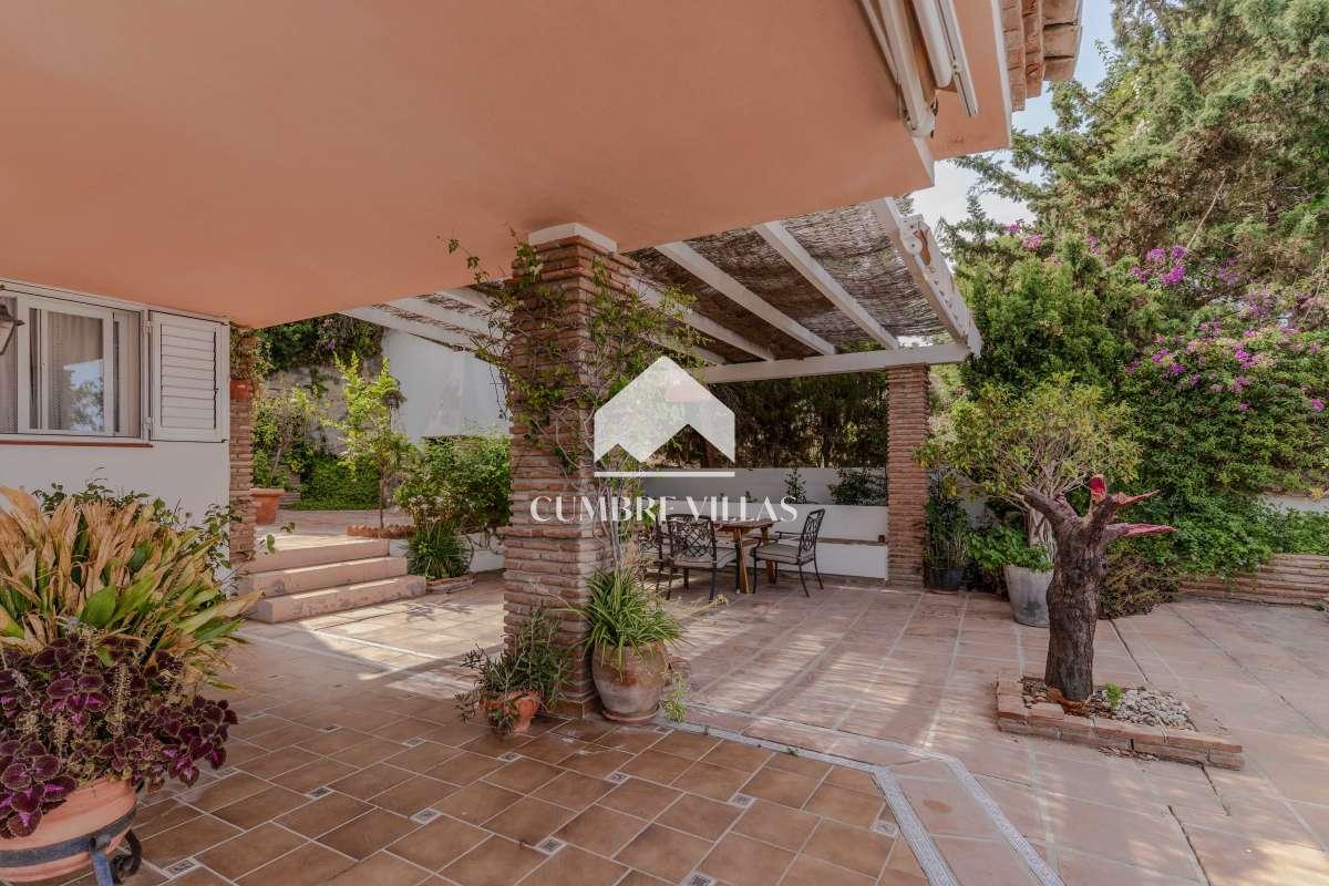 Villa en Venta en Almuñécar
