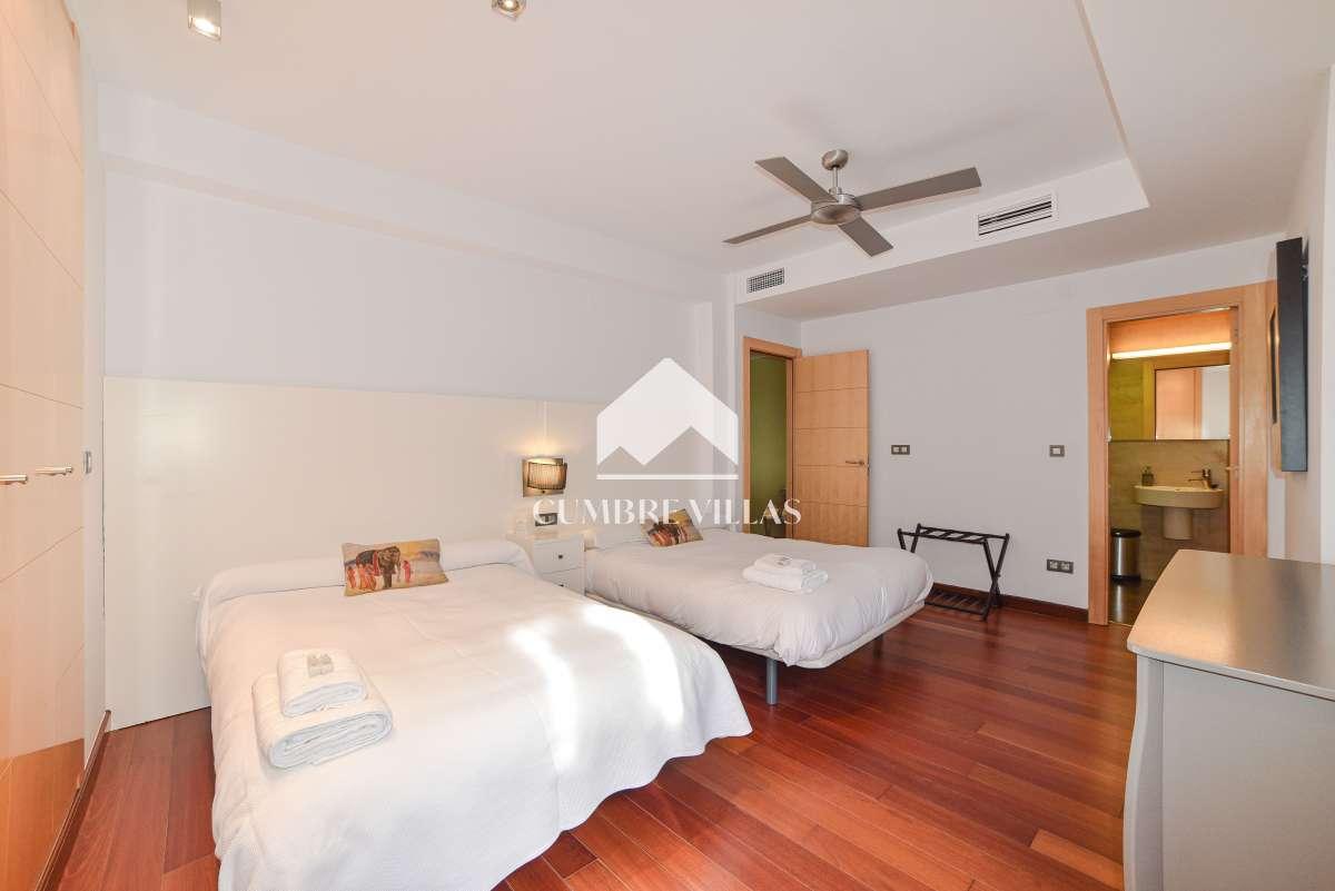 Villa for Sale in Almuñécar