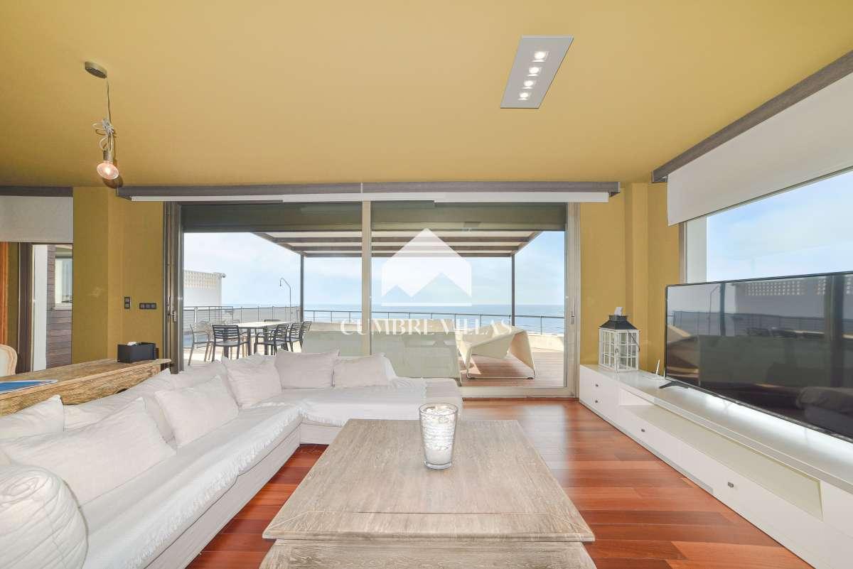 Villa for Sale in Almuñécar