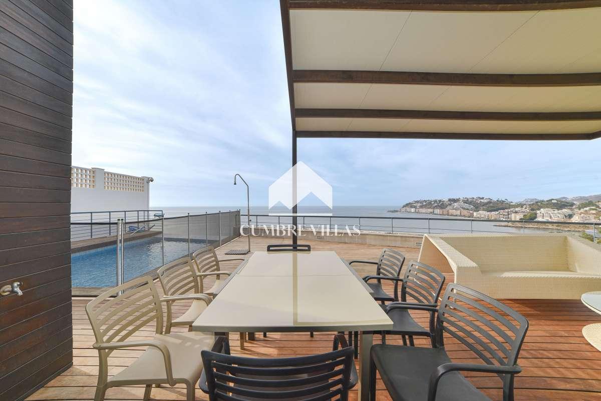 Villa for Sale in Almuñécar