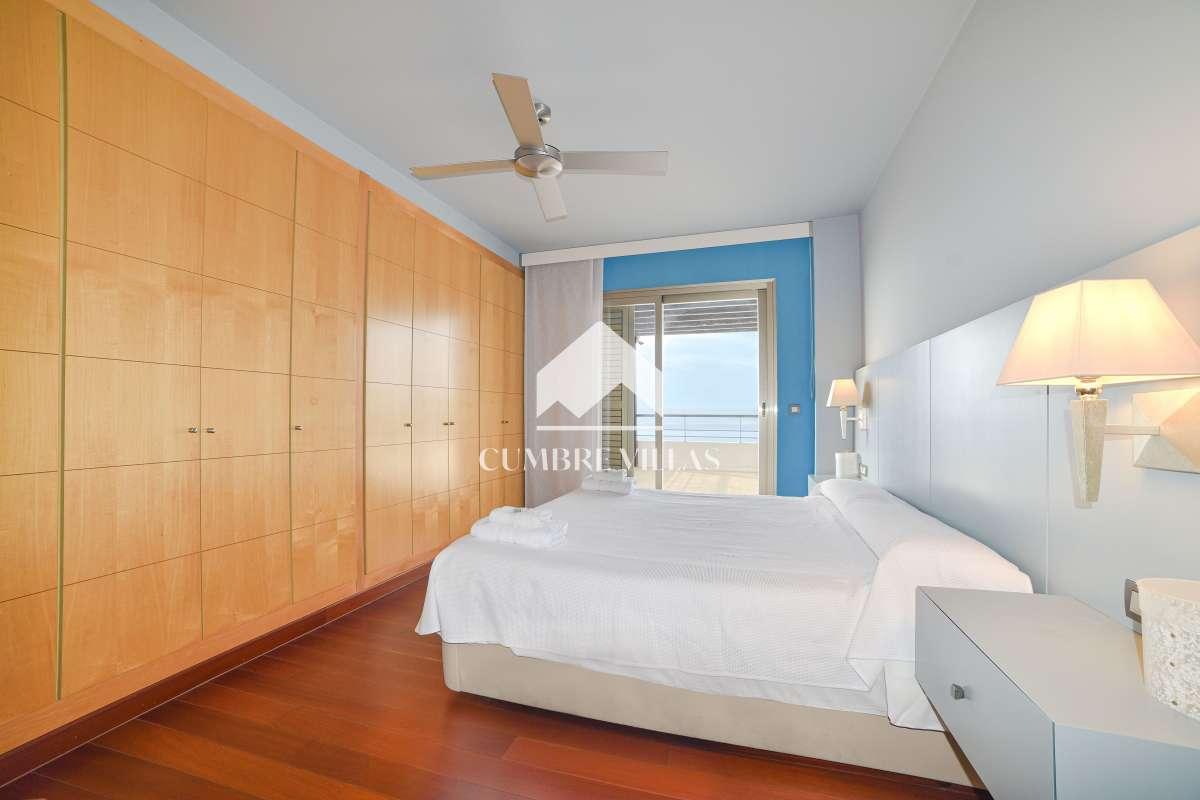 Villa for Sale in Almuñécar