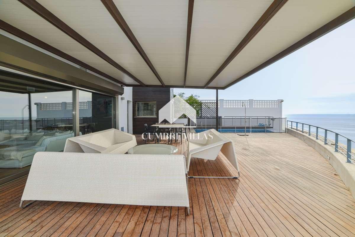 Villa for Sale in Almuñécar