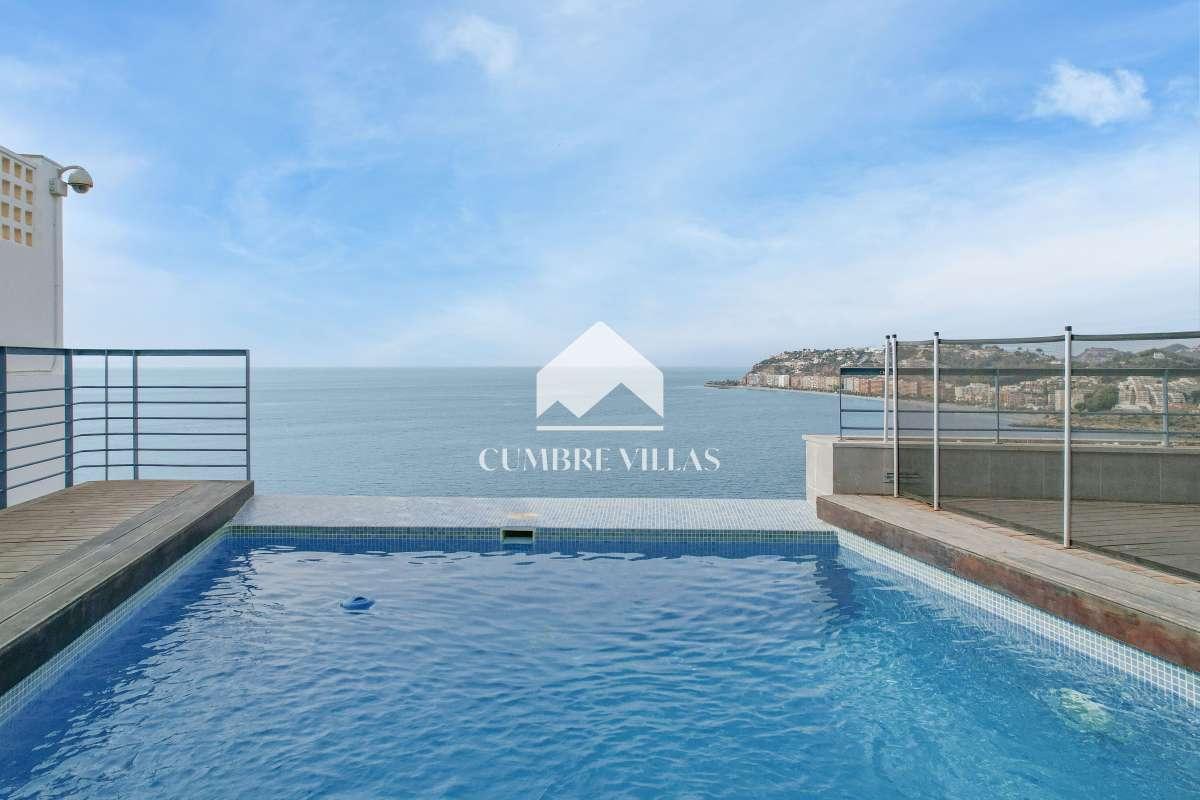 Villa for Sale in Almuñécar