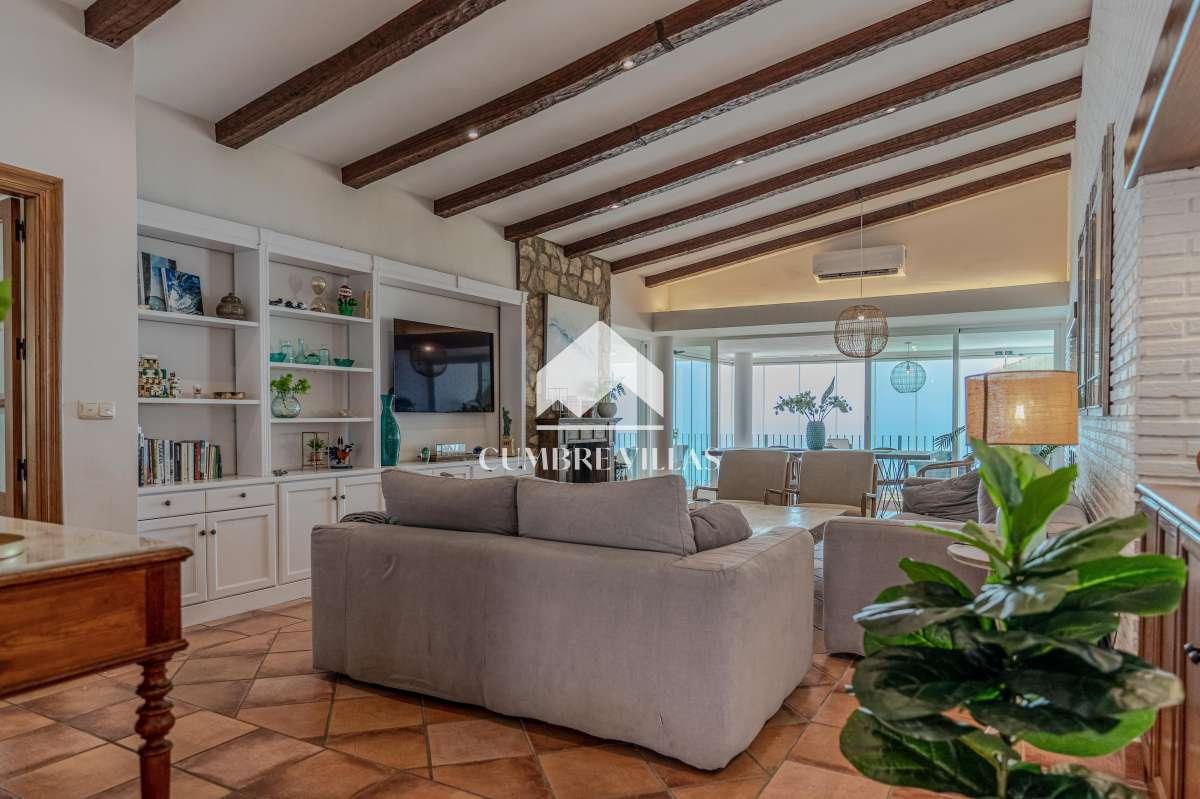 Villa for Sale in Salobreña