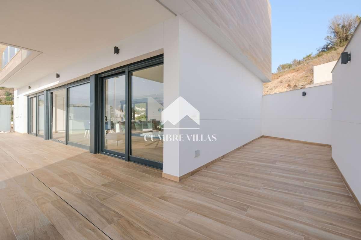 Villa for Sale in Almuñécar