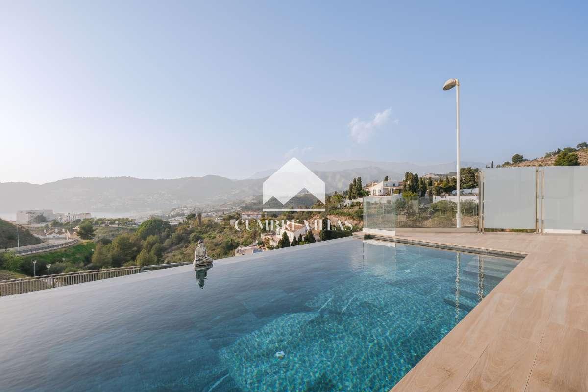 Villa en Venta en Almuñécar