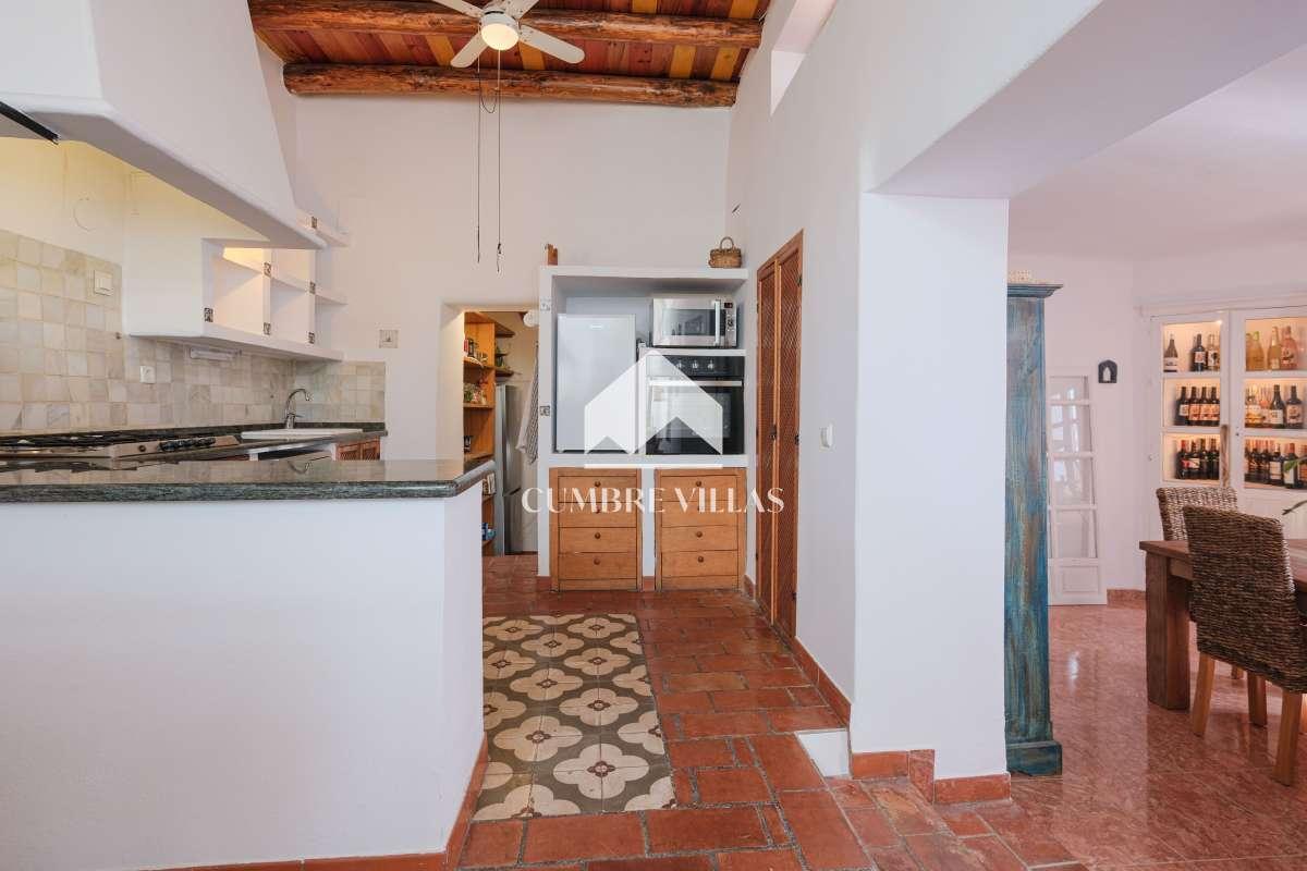 House for Sale in Salobreña